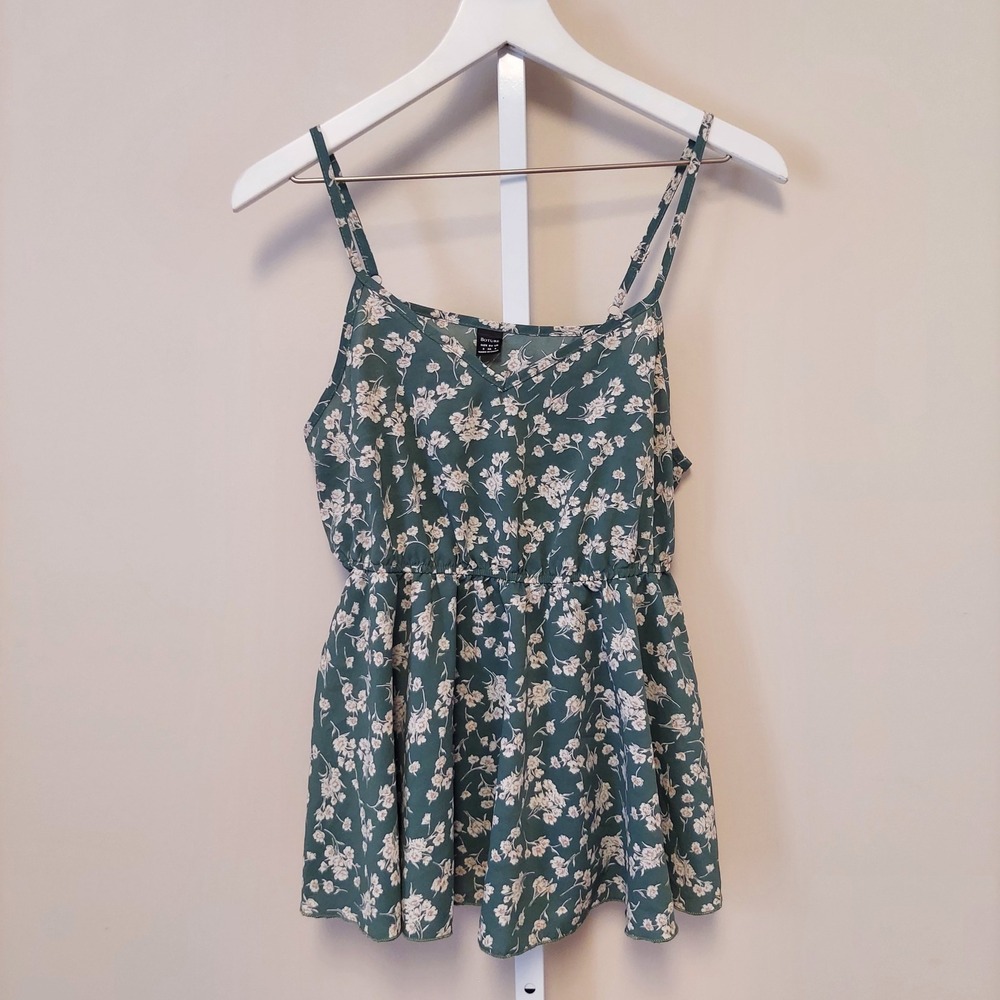 Sage Green Floral Spaghetti Strap Peplum Top‎ Women's Size S Cottage Boho